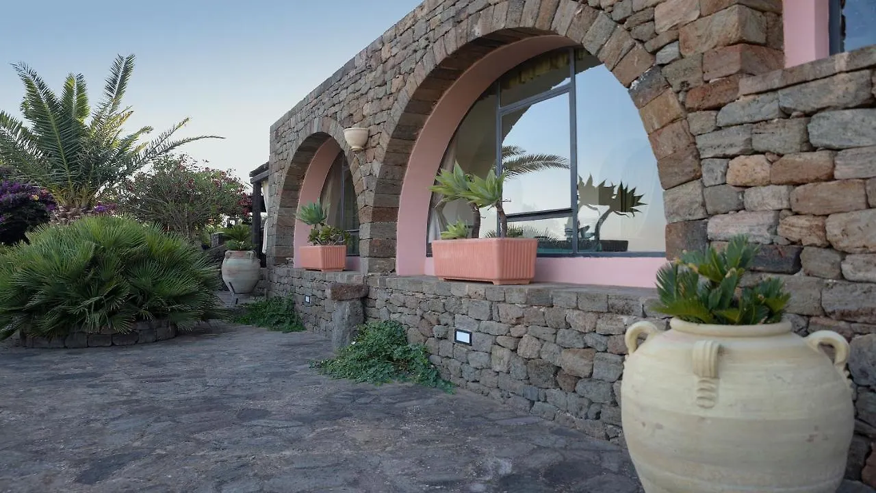 Pantelleria Dammusi Belvedere Scauri  0*, Scauri (Sicily) Italia